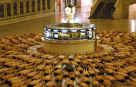 nude body|The Naked World of Spencer Tunick